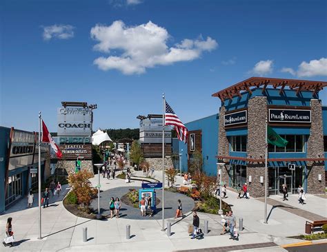 seattle premium outlet shops.